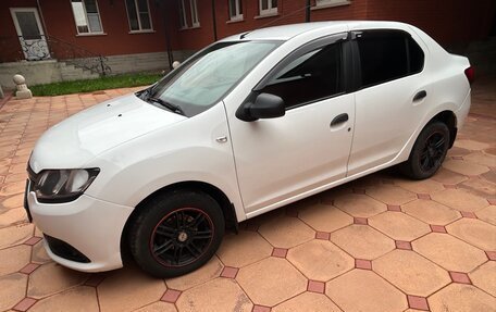 Renault Logan II, 2014 год, 575 000 рублей, 2 фотография