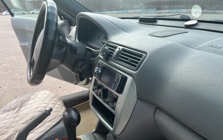 Mitsubishi Galant VIII, 2003 год, 350 000 рублей, 36 фотография