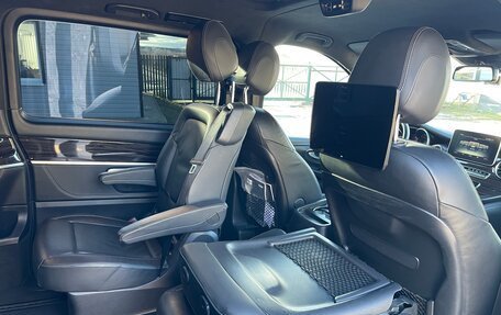 Mercedes-Benz V-Класс, 2019 год, 5 000 000 рублей, 9 фотография