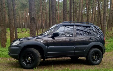 Chevrolet Niva I рестайлинг, 2013 год, 550 000 рублей, 2 фотография