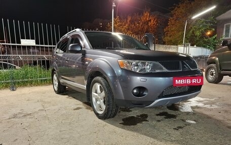 Mitsubishi Outlander III рестайлинг 3, 2008 год, 1 300 000 рублей, 5 фотография