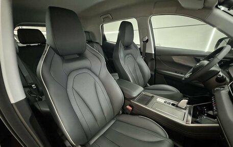 Chery Tiggo 4 I рестайлинг, 2025 год, 2 420 000 рублей, 13 фотография