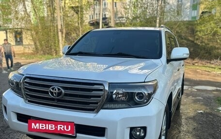 Toyota Land Cruiser 200, 2012 год, 3 350 000 рублей, 5 фотография