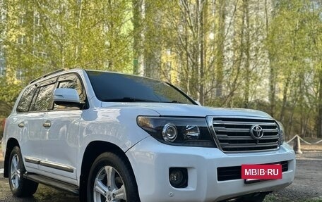 Toyota Land Cruiser 200, 2012 год, 3 350 000 рублей, 7 фотография