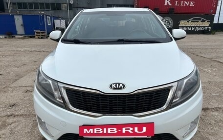 KIA Rio III рестайлинг, 2015 год, 1 230 000 рублей, 10 фотография