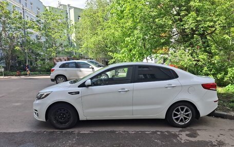 KIA Rio III рестайлинг, 2016 год, 890 000 рублей, 4 фотография