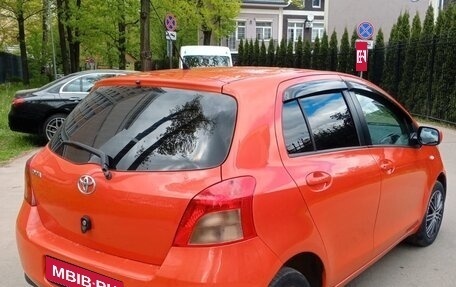 Toyota Yaris III рестайлинг, 2006 год, 480 000 рублей, 4 фотография