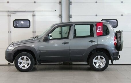 Chevrolet Niva I рестайлинг, 2018 год, 787 000 рублей, 6 фотография