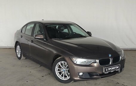 BMW 3 серия, 2014 год, 1 900 000 рублей, 3 фотография