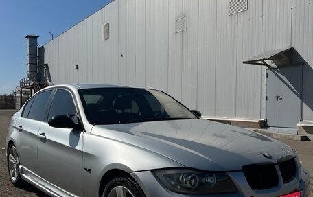 BMW 3 серия, 2005 год, 790 000 рублей, 3 фотография