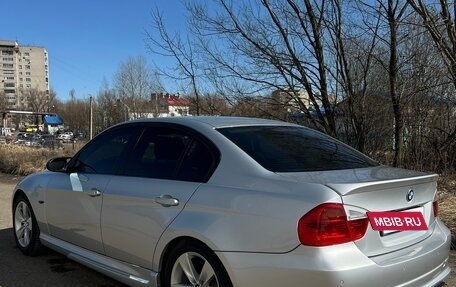 BMW 3 серия, 2005 год, 790 000 рублей, 6 фотография