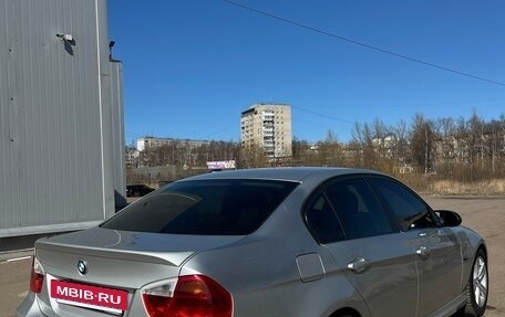 BMW 3 серия, 2005 год, 790 000 рублей, 4 фотография
