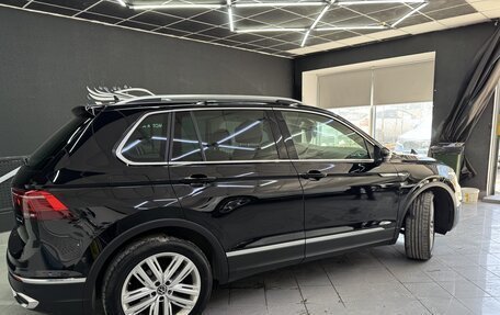 Volkswagen Tiguan II, 2020 год, 3 200 000 рублей, 3 фотография