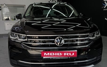 Volkswagen Tiguan II, 2020 год, 3 200 000 рублей, 7 фотография