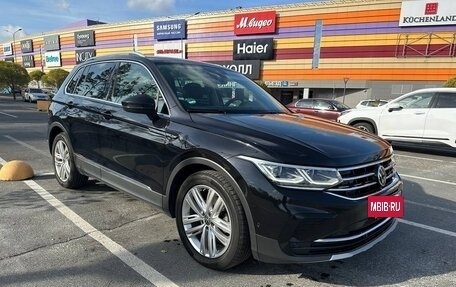 Volkswagen Tiguan II, 2020 год, 3 200 000 рублей, 9 фотография