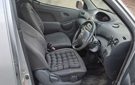 Toyota FunCargo, 2002 год, 314 000 рублей, 6 фотография