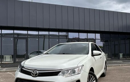 Toyota Camry, 2016 год, 2 265 000 рублей, 3 фотография
