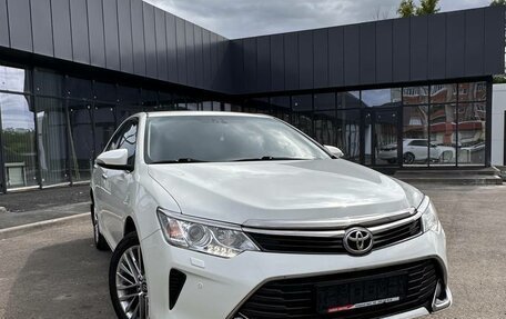 Toyota Camry, 2016 год, 2 265 000 рублей, 2 фотография