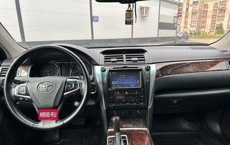 Toyota Camry, 2016 год, 2 265 000 рублей, 13 фотография
