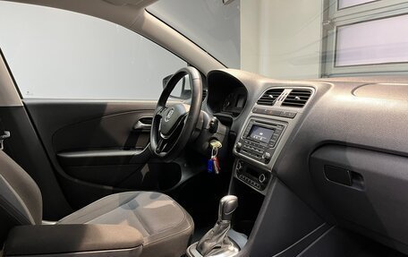 Volkswagen Polo VI (EU Market), 2016 год, 1 195 000 рублей, 13 фотография