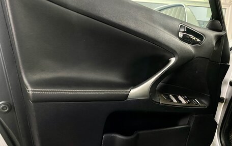Lexus IS II рестайлинг 2, 2007 год, 1 750 000 рублей, 21 фотография