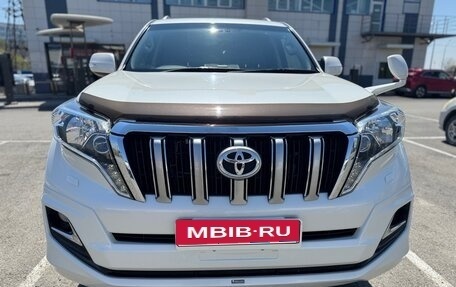 Toyota Land Cruiser Prado 150 рестайлинг 2, 2016 год, 3 620 000 рублей, 2 фотография