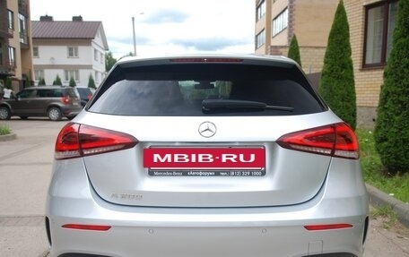 Mercedes-Benz A-Класс, 2019 год, 2 950 000 рублей, 4 фотография