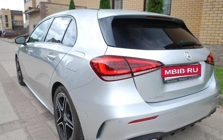 Mercedes-Benz A-Класс, 2019 год, 2 950 000 рублей, 12 фотография