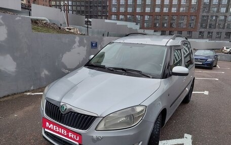 Skoda Roomster, 2012 год, 500 000 рублей, 9 фотография