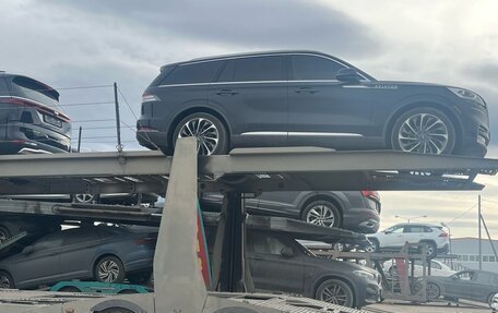 Lincoln Aviator II, 2022 год, 4 800 000 рублей, 3 фотография
