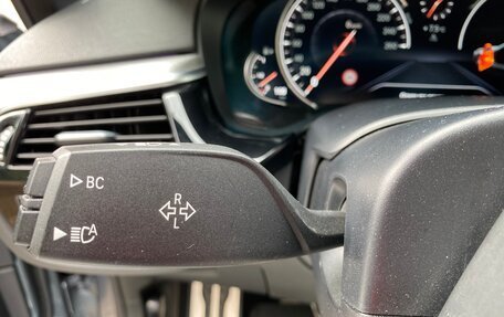 BMW 5 серия, 2017 год, 2 890 000 рублей, 11 фотография