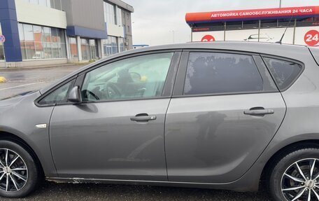 Opel Astra J, 2011 год, 510 000 рублей, 3 фотография