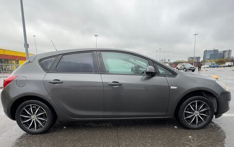 Opel Astra J, 2011 год, 510 000 рублей, 10 фотография