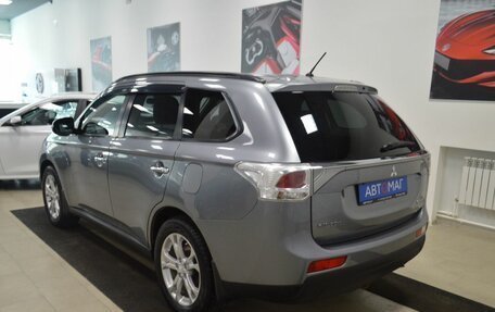 Mitsubishi Outlander III рестайлинг 3, 2012 год, 1 252 000 рублей, 12 фотография