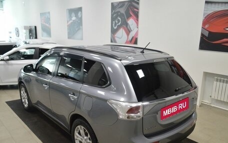 Mitsubishi Outlander III рестайлинг 3, 2012 год, 1 252 000 рублей, 13 фотография