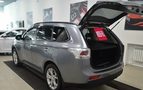 Mitsubishi Outlander III рестайлинг 3, 2012 год, 1 252 000 рублей, 11 фотография