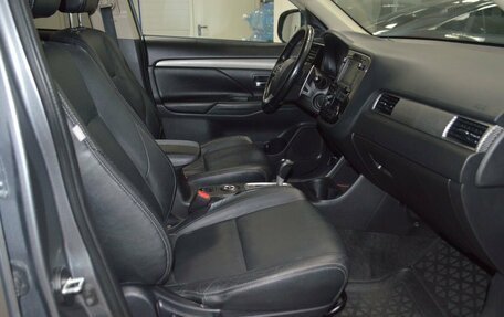 Mitsubishi Outlander III рестайлинг 3, 2012 год, 1 252 000 рублей, 22 фотография