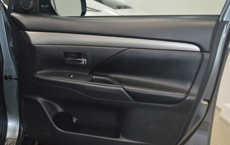 Mitsubishi Outlander III рестайлинг 3, 2012 год, 1 252 000 рублей, 25 фотография