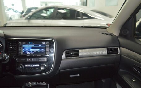 Mitsubishi Outlander III рестайлинг 3, 2012 год, 1 252 000 рублей, 32 фотография