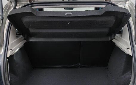 Renault Sandero II рестайлинг, 2015 год, 585 000 рублей, 23 фотография