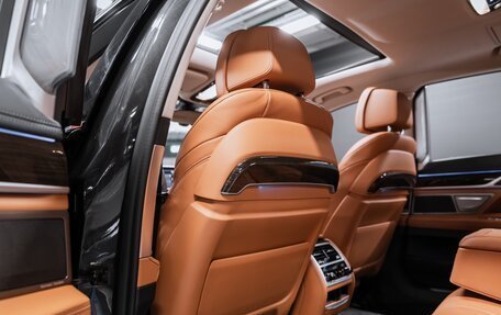 BMW 7 серия, 2019 год, 6 200 000 рублей, 26 фотография