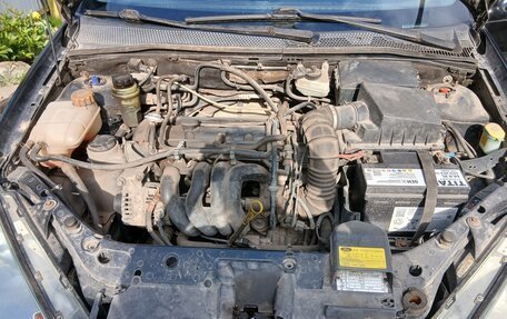 Ford Focus IV, 2001 год, 250 000 рублей, 8 фотография
