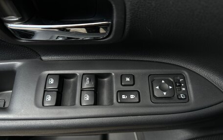 Mitsubishi Outlander III рестайлинг 3, 2015 год, 1 850 000 рублей, 6 фотография