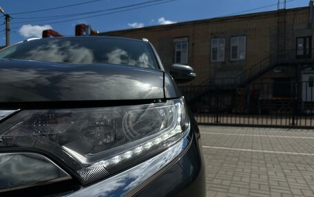 Mitsubishi Outlander III рестайлинг 3, 2015 год, 1 850 000 рублей, 30 фотография