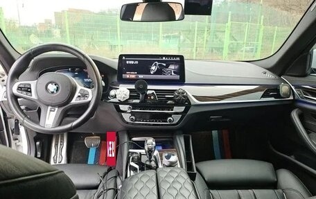 BMW 5 серия, 2022 год, 3 615 000 рублей, 6 фотография