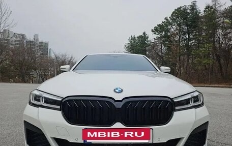 BMW 5 серия, 2022 год, 3 615 000 рублей, 2 фотография