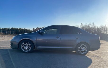 Volkswagen Jetta VI, 2008 год, 750 000 рублей, 6 фотография