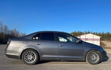 Volkswagen Jetta VI, 2008 год, 750 000 рублей, 5 фотография