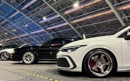 Volkswagen Golf VIII, 2020 год, 3 250 000 рублей, 6 фотография