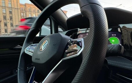 Volkswagen Golf VIII, 2020 год, 3 250 000 рублей, 27 фотография